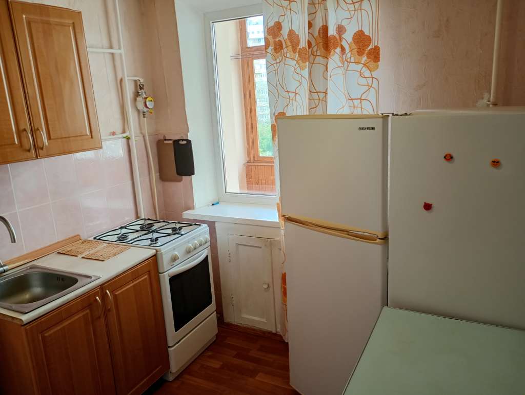 na prenájom 1-Spálňový apartmán  Kyjiv