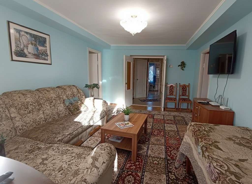 4-bedroom flat for rent  Kyyiv