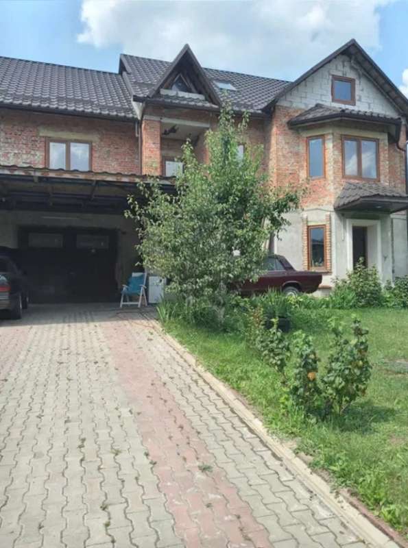 Predať dom  Rivne
